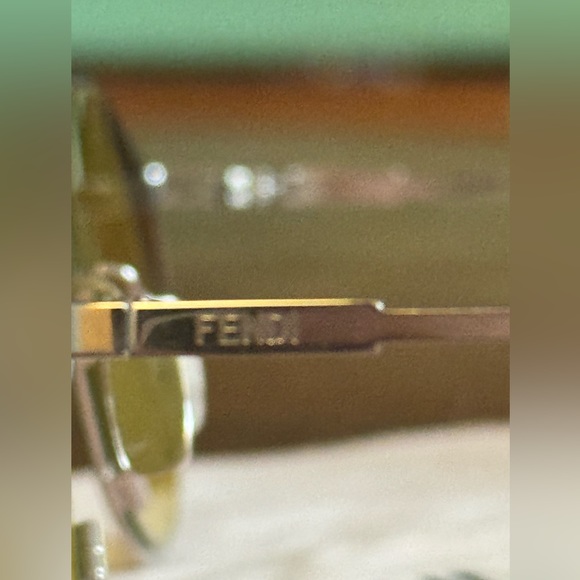 Fendi Yellow Sunglasses - Picture 4 of 6